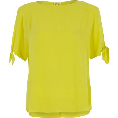 Lime tied sleeves t-shirt